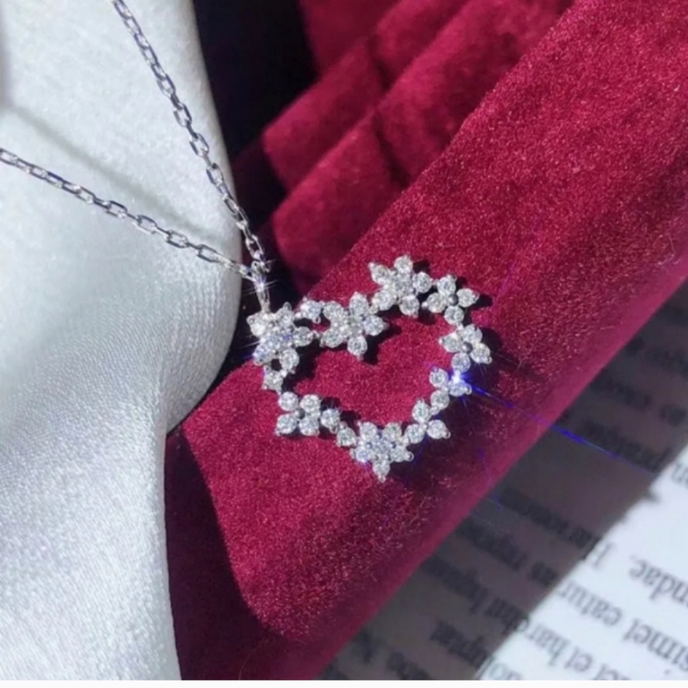💜 ❤️ 💜 New Cz silver heart pendant 💜 ❤️ ❤️ necklace